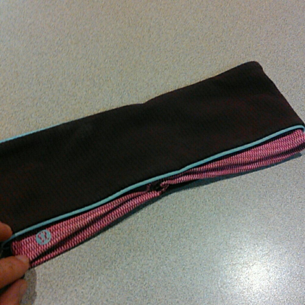 Reflective Lululemon headband